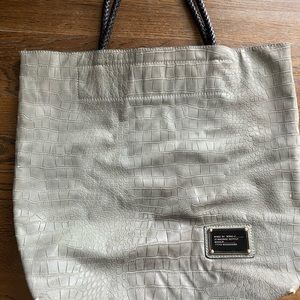 Marc Jacobs XL shoulder tote bag.